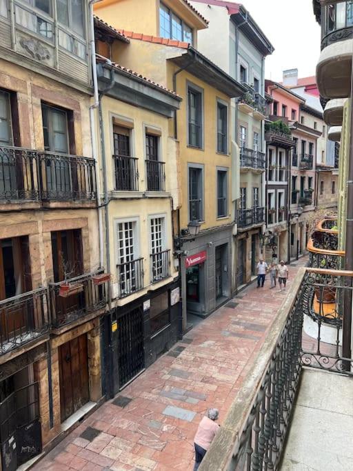 Apartamento La Mejor Ubicacion En Oviedo. Casco Historico. *