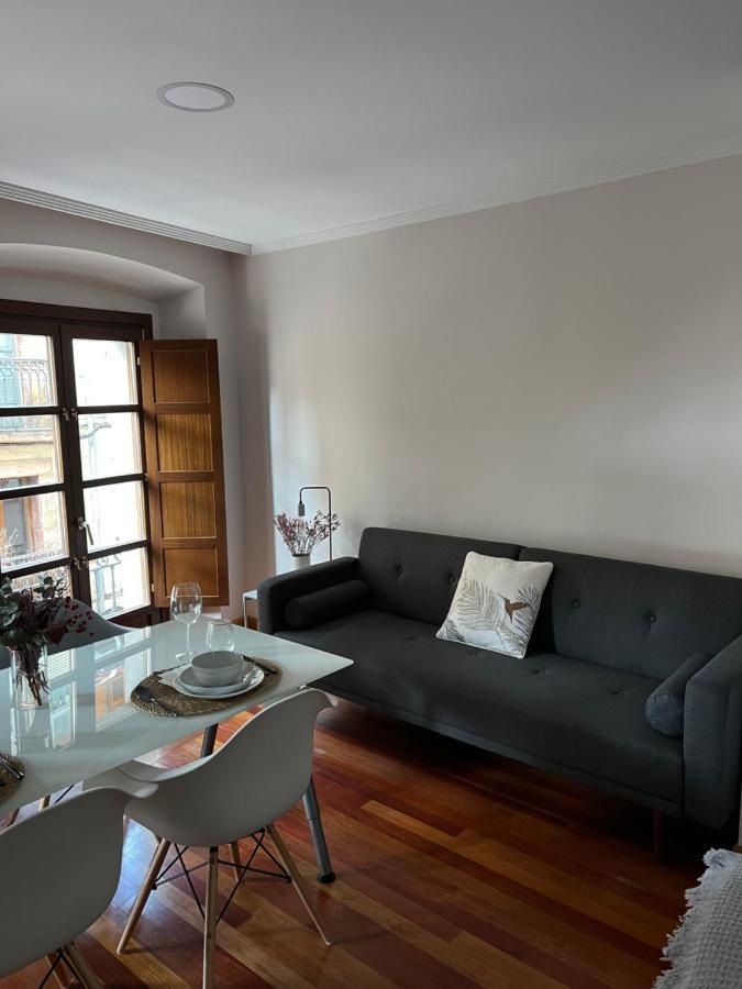 Apartment La Mejor Ubicacion En Oviedo. Casco Historico. Oviedo