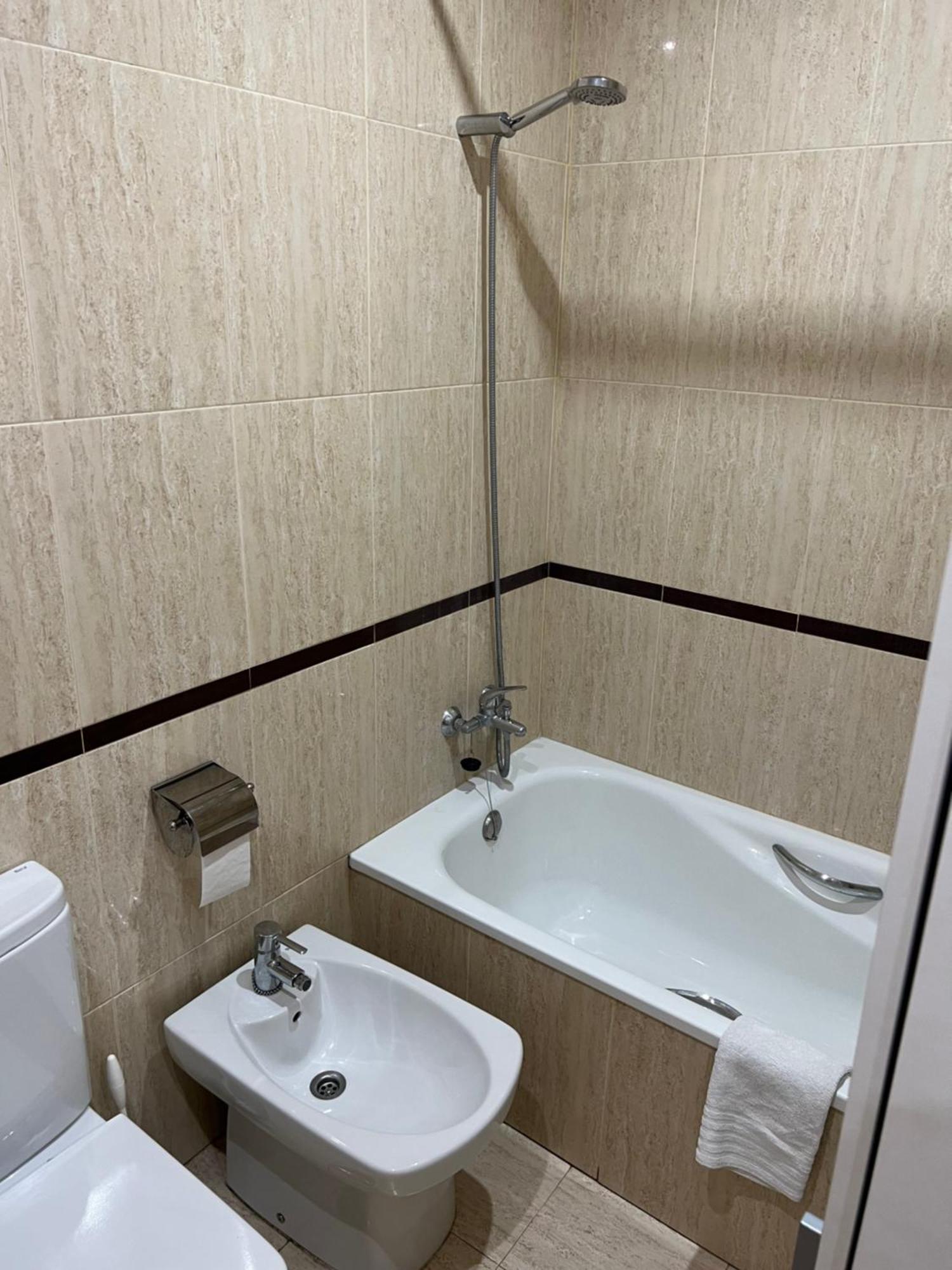 Apartamento La Mejor Ubicacion En Oviedo. Casco Historico. *